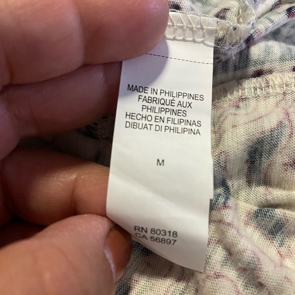 NEW! Lucky Brand Moroccan Style Print Longsleeve Tee - Picture 6 of 6